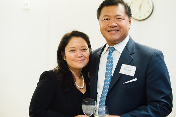 newparents_reception16_hp_4708