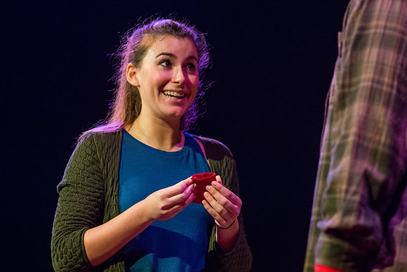 almostmaine_springplay_assembly_us_wkl_6592
