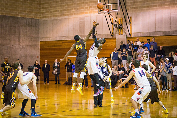 basketball_2015-02-25_playoffs_wkl_3065