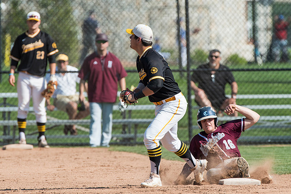 baseball_2017-05-19_dburns_6780