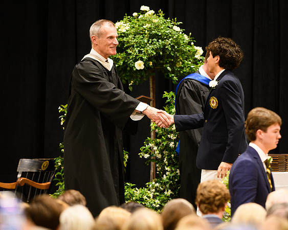 graduation25_diploma_wkl1_5113