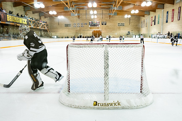 hockey_2022-03-02_nepsihaquarter_jk_4108