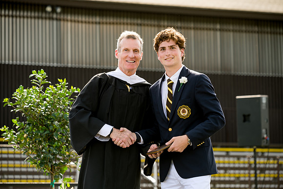 graduation22_diplomas_ah_0290