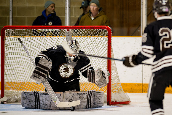 hockey_2024-12-14_ah_0207