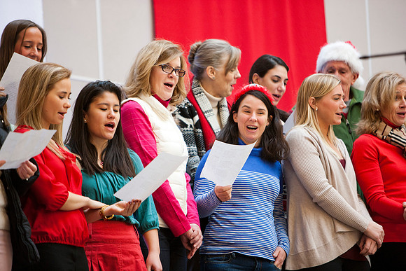 holidayassembly_all_mkras_9570
