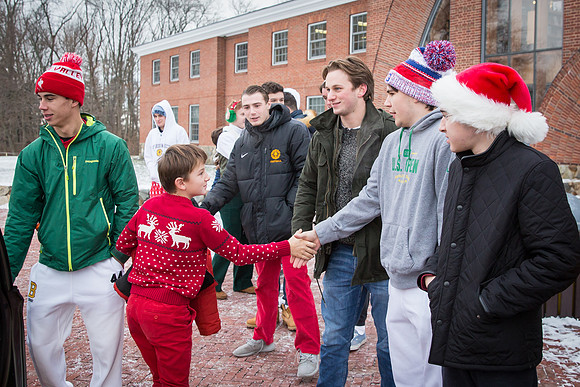 holiday_handshake17_jfess_4371