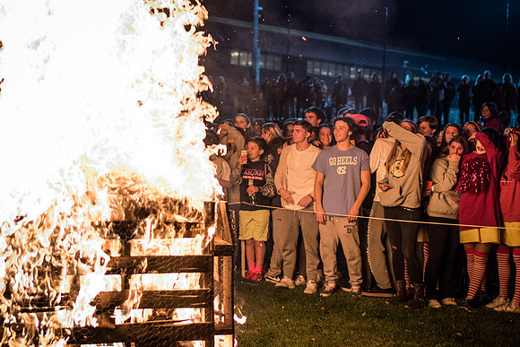 hc17_bonfireworks_wkl_2182