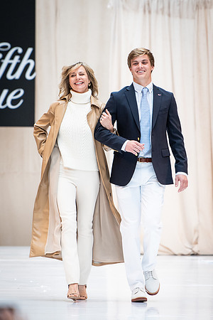 fashionshow19_runway_wkl_0520