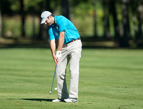 alumni_golfouting14_db9123