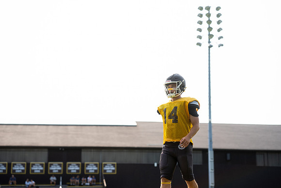 football_scrimmge_2024-09-04_jk_9060