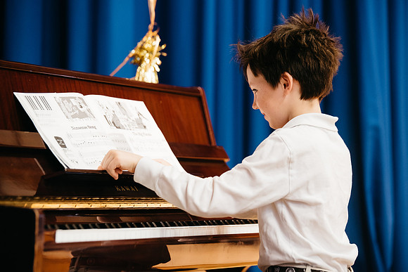 talentshow_gr1-2_hp_2257