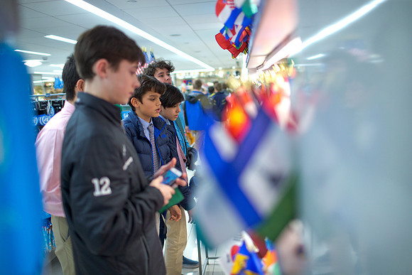 unhq_gr7_mkras_0124