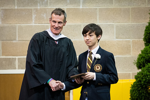 graduation19_wkl1_9902