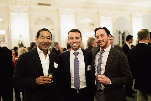 alumni_holidayparty19_jk_2686