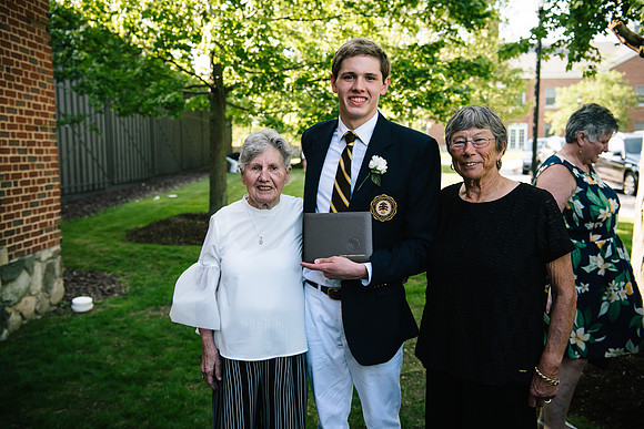 graduation18_ah_0355