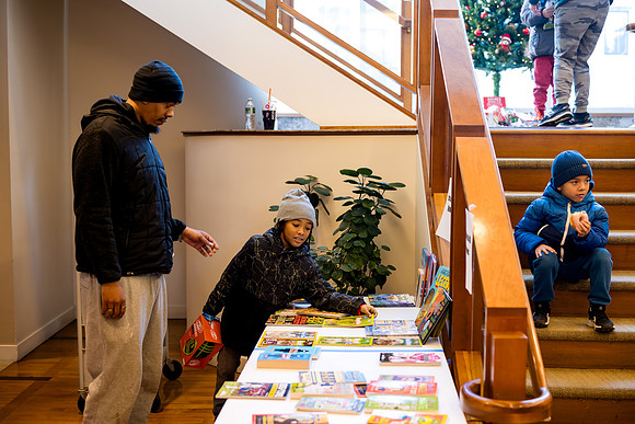 alumni_adc_toydrive24_horizons_ah_0048