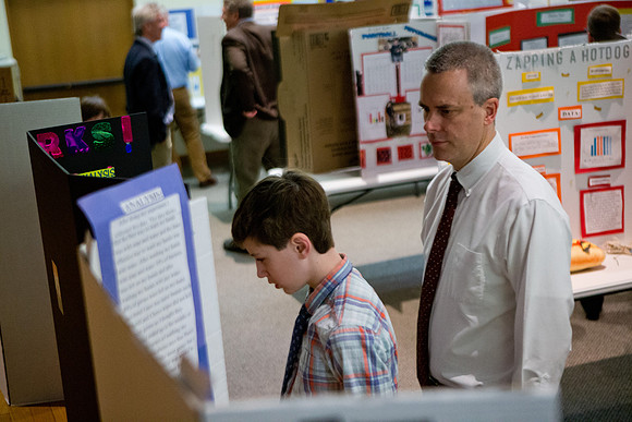 fatherson_sciencebfast17_ms_mkras_0049