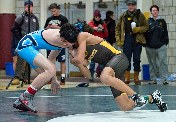 wrestling_wneiswa_champs_dburns_6440