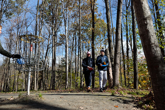 randolphvt1819_trip03_discgolf_bdf_1118
