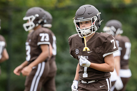 football_freshman_2024-09-23_dburns_7174