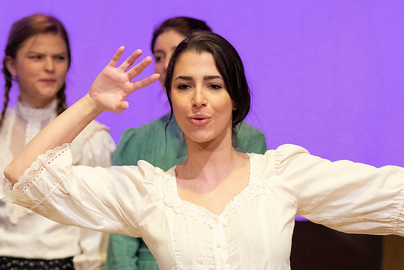 oklahoma_wintermusical_us_dburns_0275