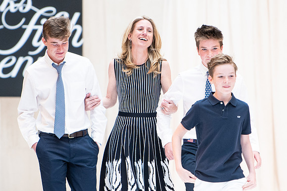 fashionshow19_runway_wkl_0710