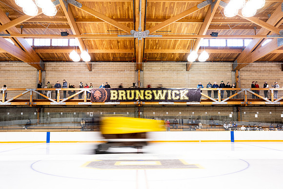 hockey_2022-03-02_nepsihaquarter_jk_4761