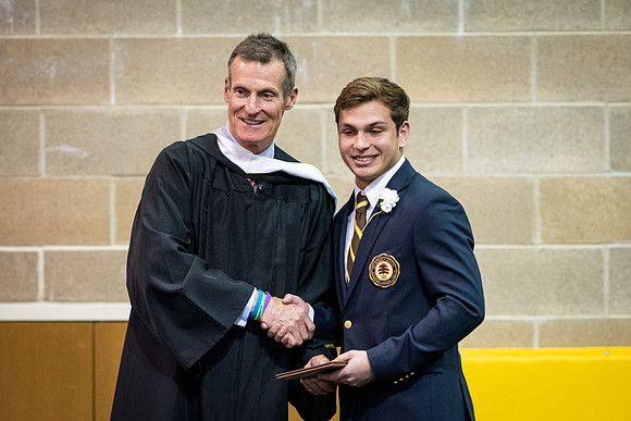graduation19_wkl1_9837