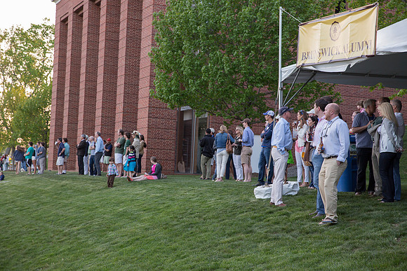 alumni_tentparty15_mgraae_9998b