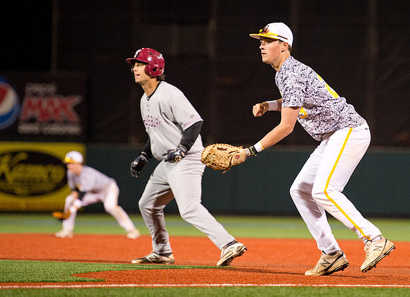 baseball_mcu_dburns_2283
