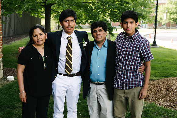 graduation19_ah_1049