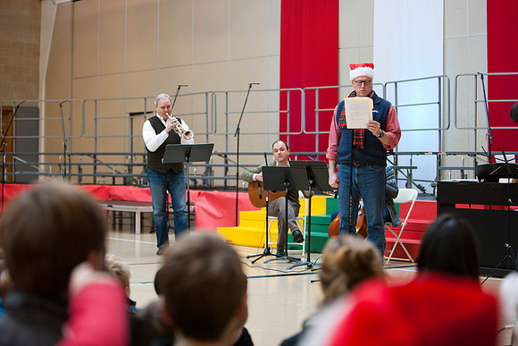 holidayassembly_all_mkras_9615