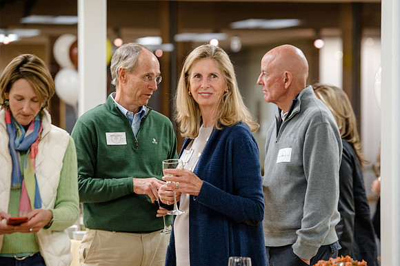 alumni_associationparty17_hp_1095