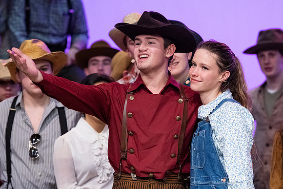 oklahoma_wintermusical_us_dburns_9475