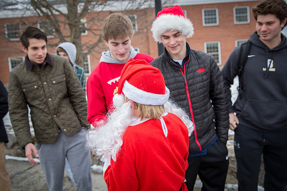 holiday_handshake17_jfess_4537