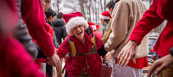holiday_handshake_jfess_0025