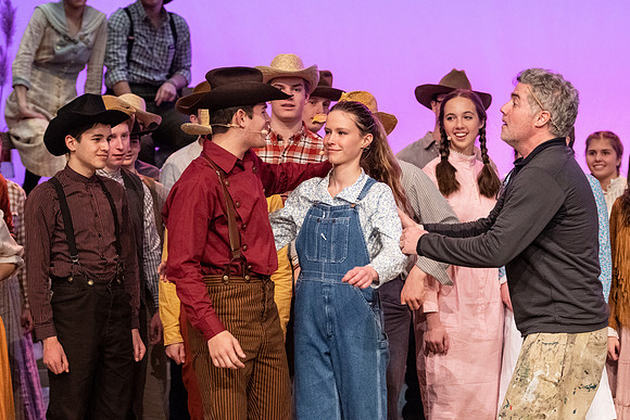 oklahoma_wintermusical_us_dburns_9280
