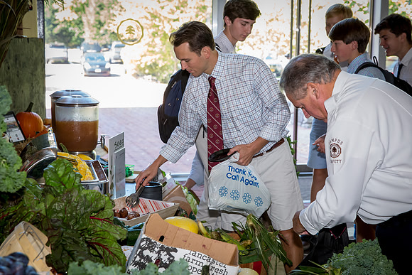 farmersmarket17_jfess_4352