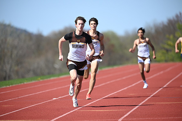 trackfield_2025-04-23_cp_2591