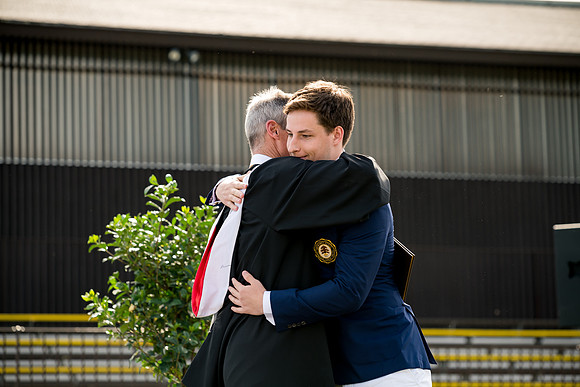 graduation22_diplomas_ah_0320