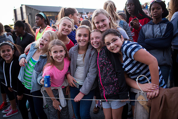 homecoming14_bonfire_jk_2553