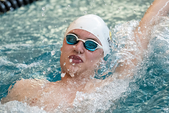 swimming_2021-01-06_dburns_0612