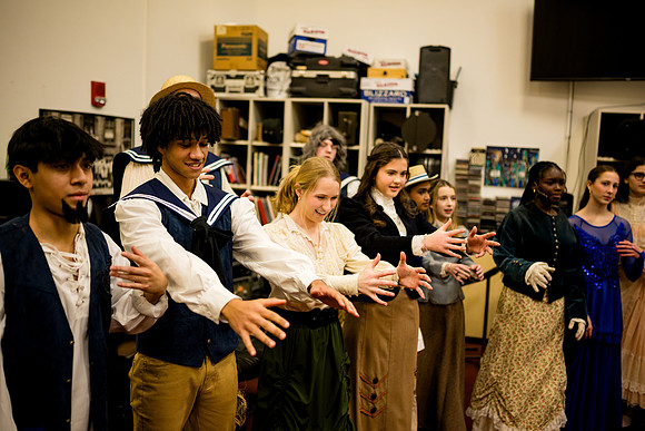 hmspinafore_springmusical25_sat1_us_ah_0017