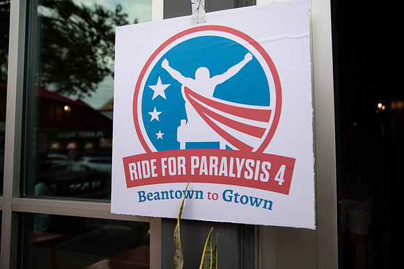 alumni_jannekouri_ride4paralyis_happyhour_gh_0013