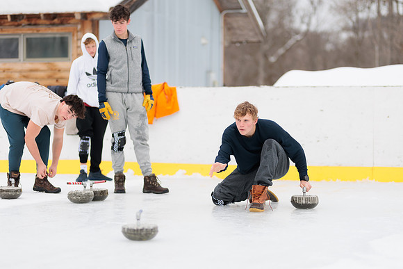 randolphvt2122_trip07_curling_bdf_0596