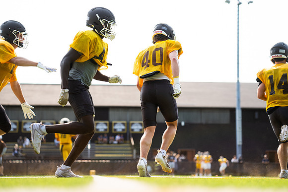 football_scrimmge_2024-09-04_jk_9059