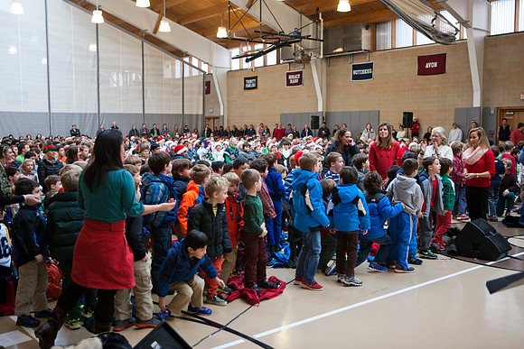 holidayassembly_all_mkras_9678