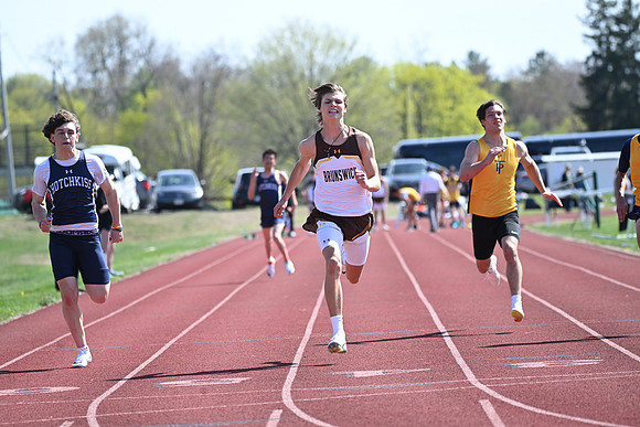 trackfield_2025-04-23_cp_2834