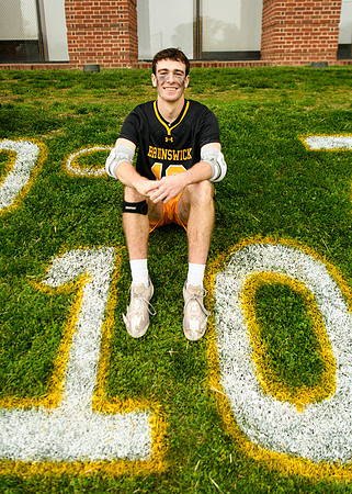 lacrosse_2025-05-13_seniorday_wkl2_4097