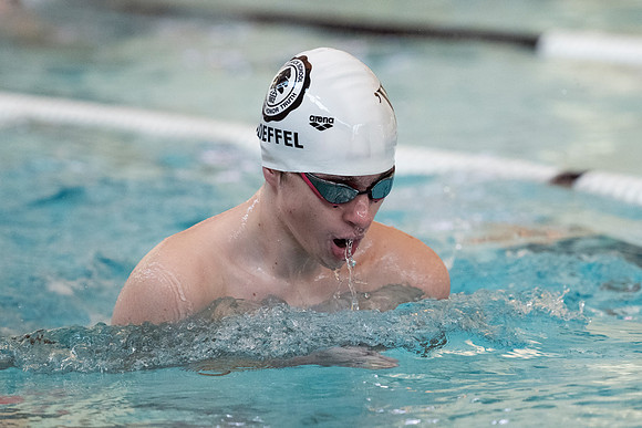 swimming_2021-01-06_dburns_0583